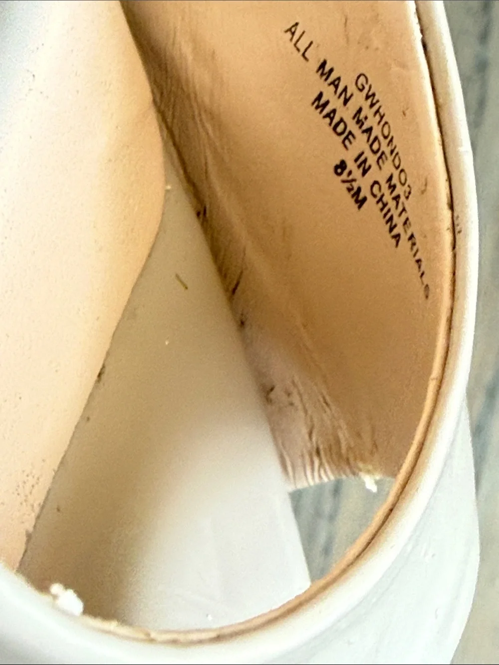 GUESS Nude Patent Slingback Peep Toe 4 3/4” Platform Heels- 8 1/2 M